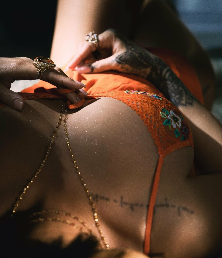 rihanna gallery photo #2496