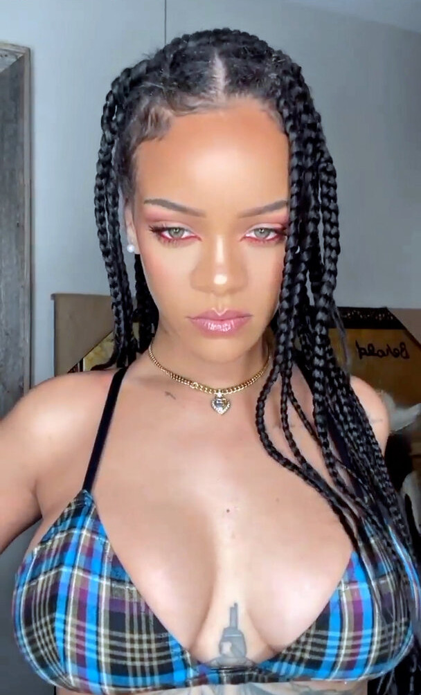 rihanna gallery photo #2504