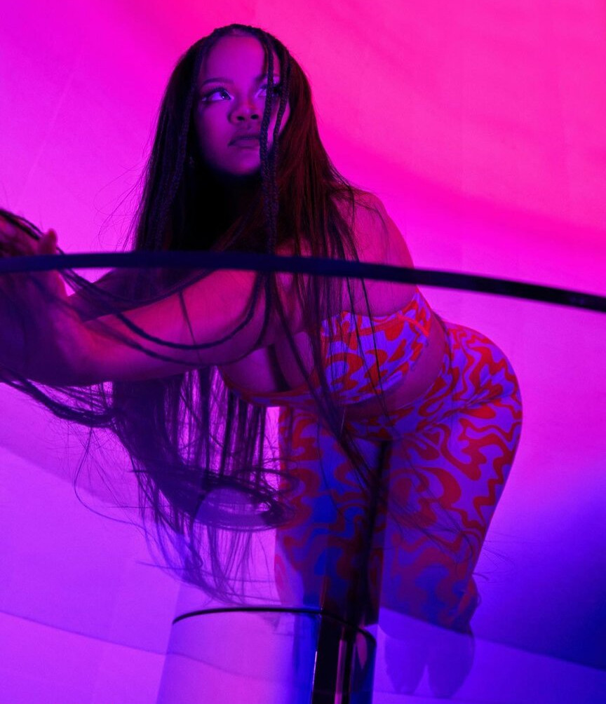 rihanna gallery photo #2699