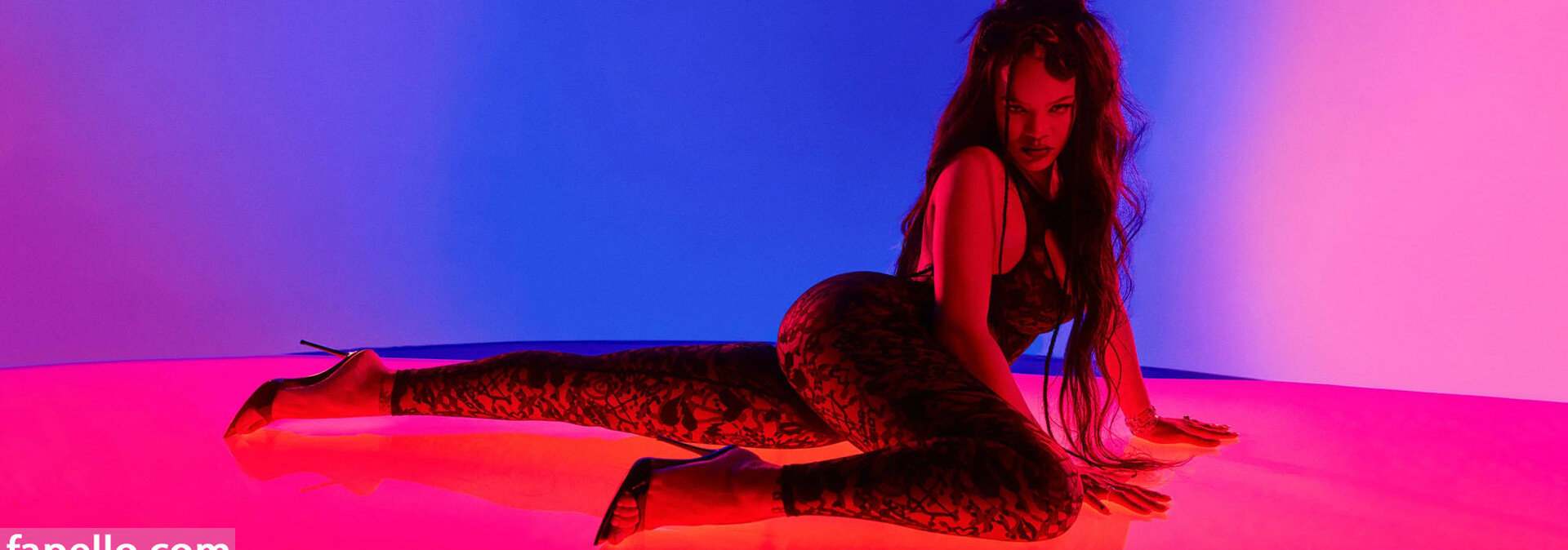 rihanna gallery photo #2701