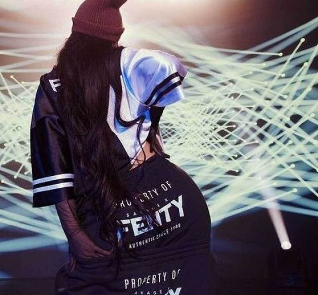 rihanna gallery photo #2714