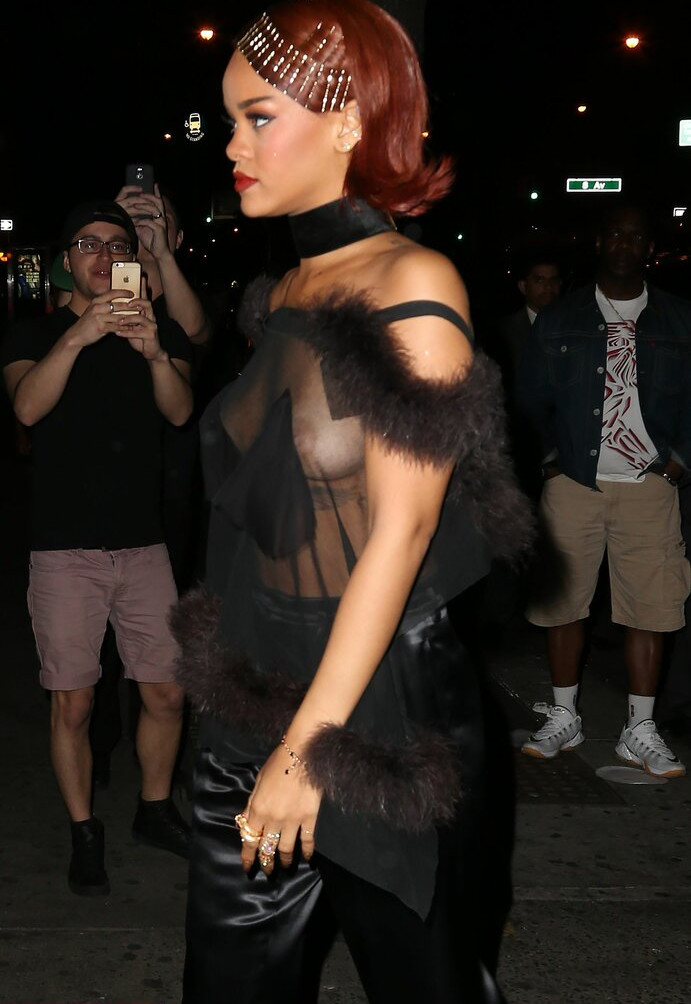 rihanna gallery photo #2735