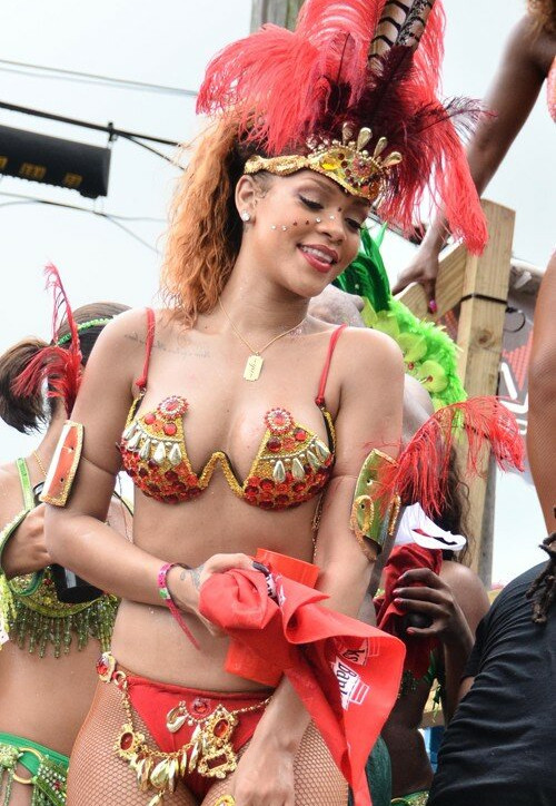 rihanna Nude Leaks OnlyFans Photos #2743 - LeakJerk