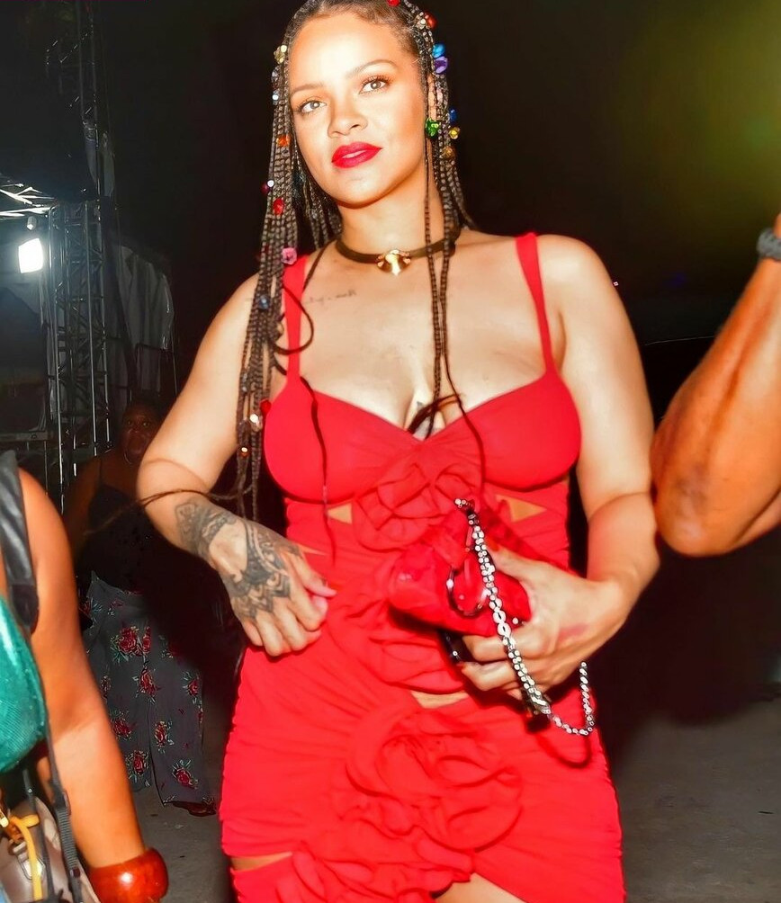 rihanna Nude Leaks OnlyFans Photos #2763 - LeakJerk