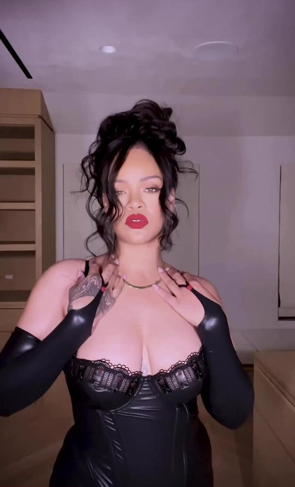 rihanna Nude Leaks OnlyFans Photos #2782 - LeakJerk