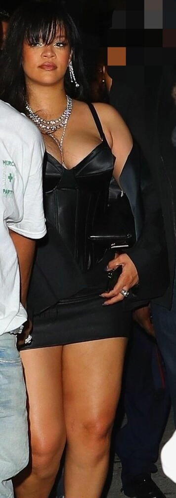 rihanna Nude Leaks OnlyFans Photos #2869 - LeakJerk