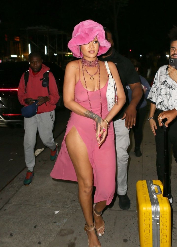 rihanna Nude Leaks OnlyFans Photos #3004 - LeakJerk