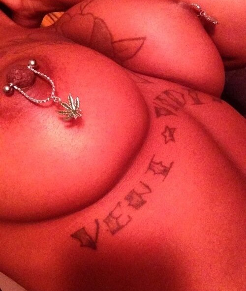 rihanna Nude Leaks OnlyFans Photos #513 - LeakJerk