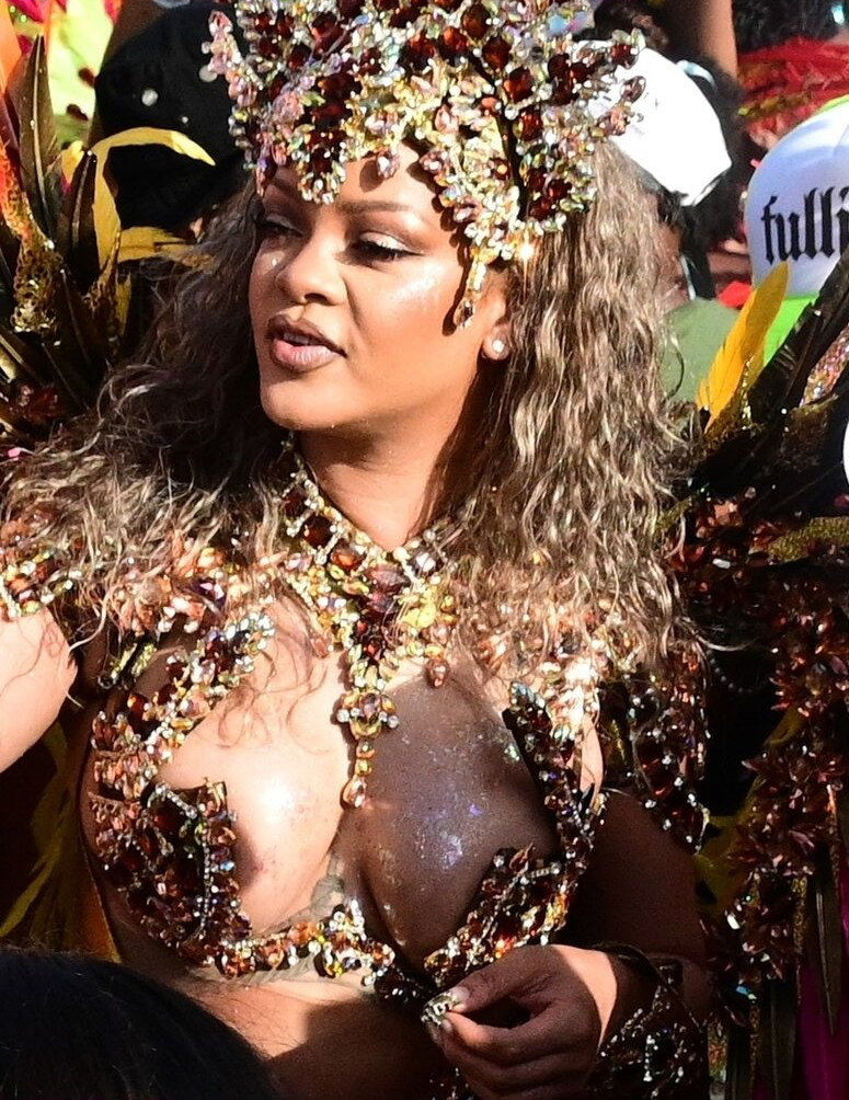 rihanna Nude Leaks OnlyFans Photos #519 - LeakJerk