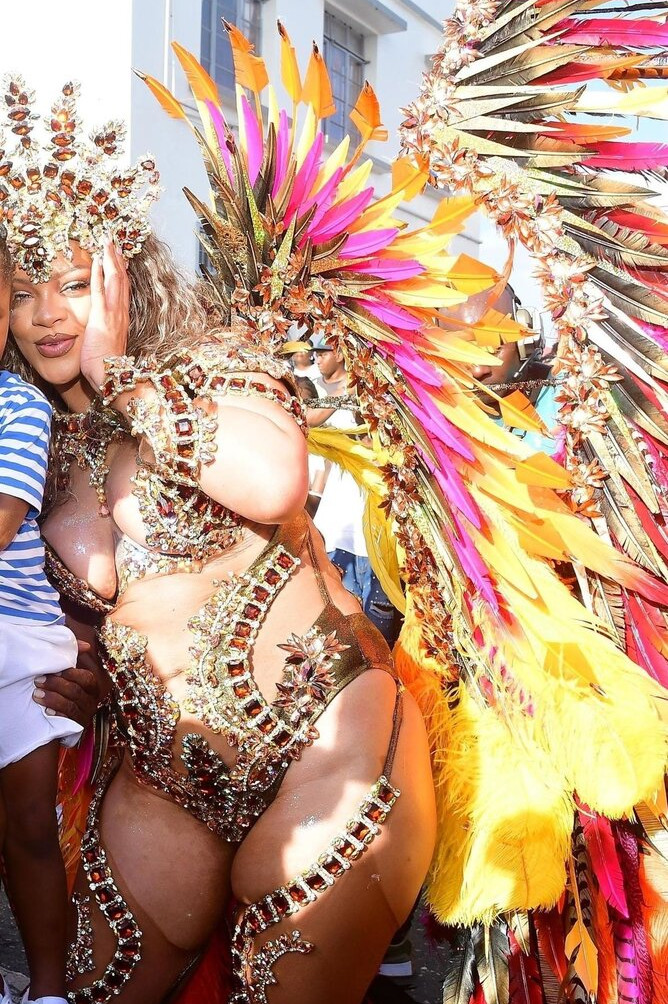 rihanna Nude Leaks OnlyFans Photos #534 - LeakJerk