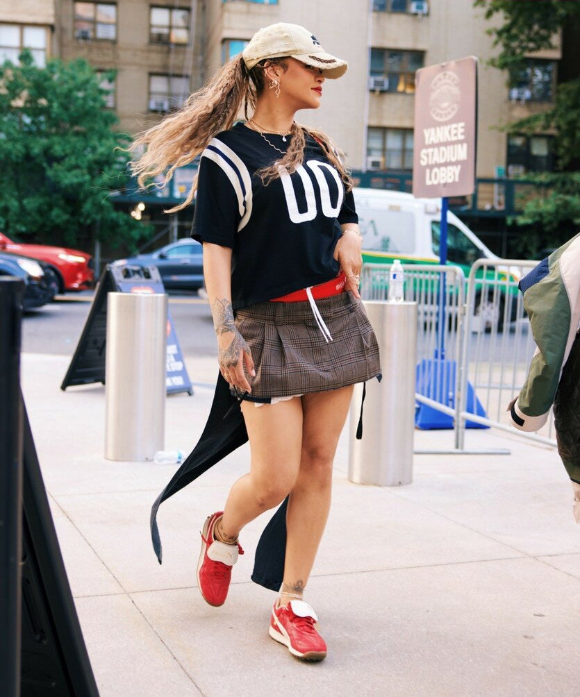 rihanna Nude Leaks OnlyFans Photos #566 - LeakJerk