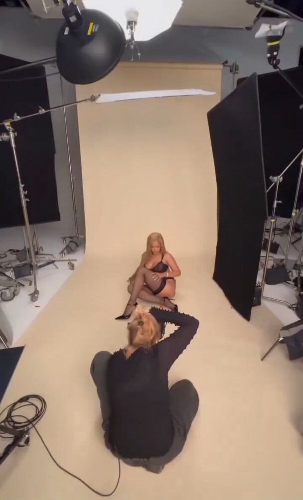 rihanna Nude Leaks OnlyFans Photos #591 - LeakJerk