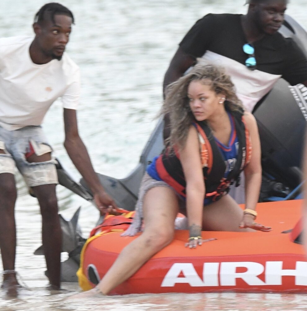 rihanna Nude Leaks OnlyFans Photos #624 - LeakJerk