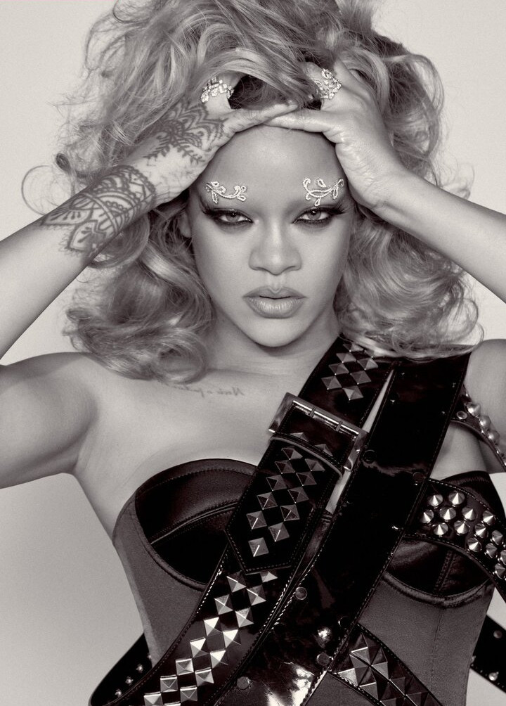 rihanna Nude Leaks OnlyFans Photos #658 - LeakJerk