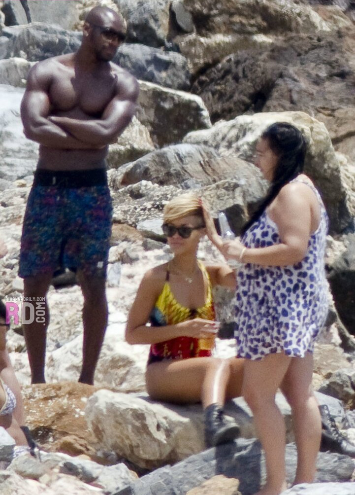 rihanna Nude Leaks OnlyFans Photos #673 - LeakJerk