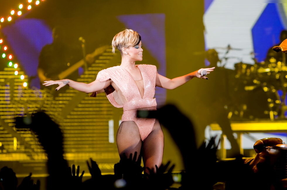 rihanna Nude Leaks OnlyFans Photos #719 - LeakJerk