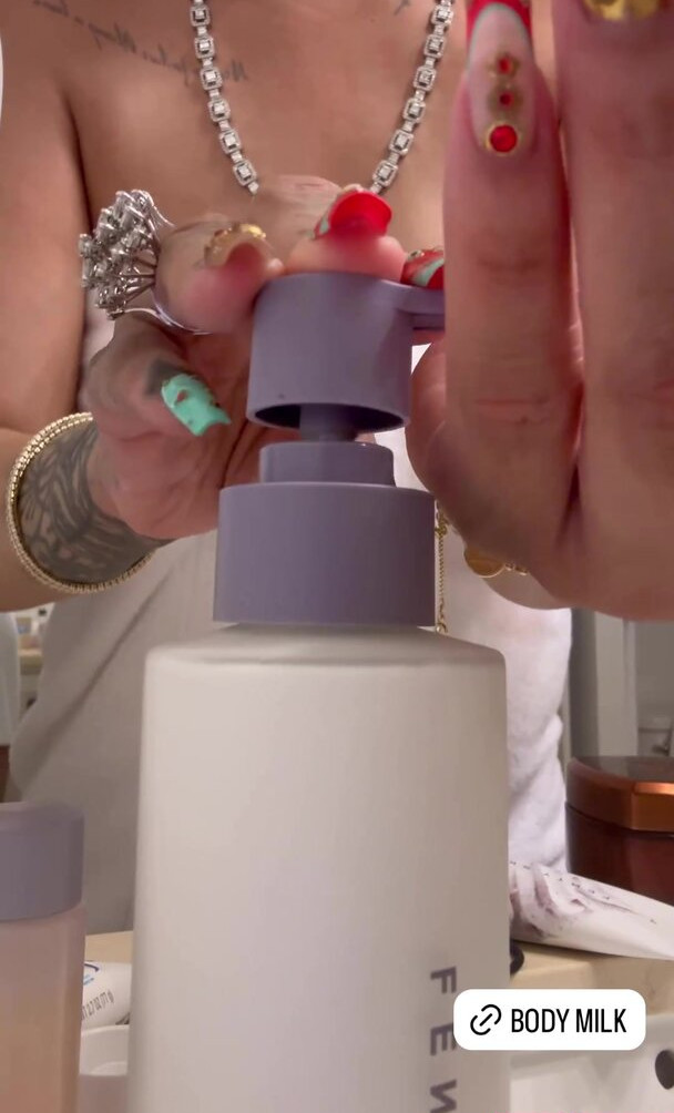 rihanna Nude Leaks OnlyFans Photos #798 - LeakJerk