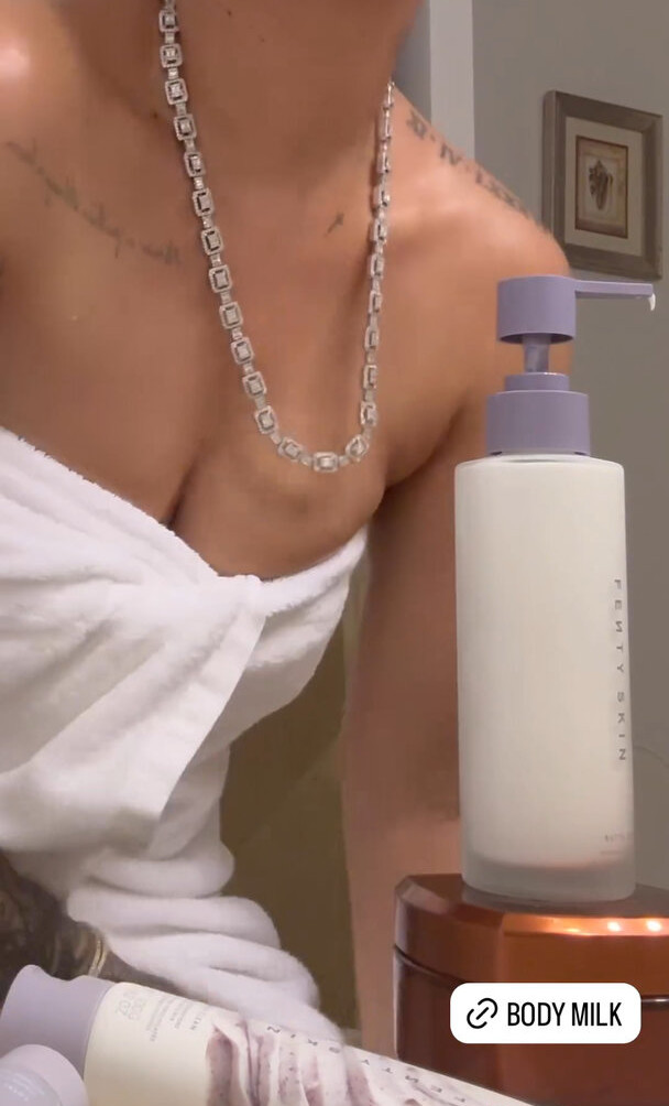 rihanna Nude Leaks OnlyFans Photos #812 - LeakJerk