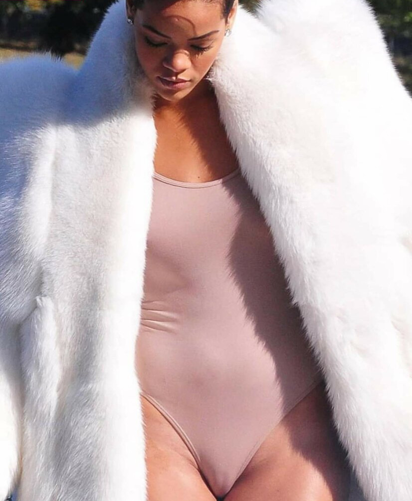 rihanna Nude Leaks OnlyFans Photos #819 - LeakJerk