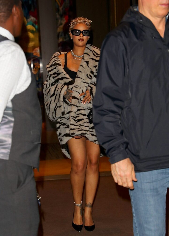 rihanna gallery photo #891