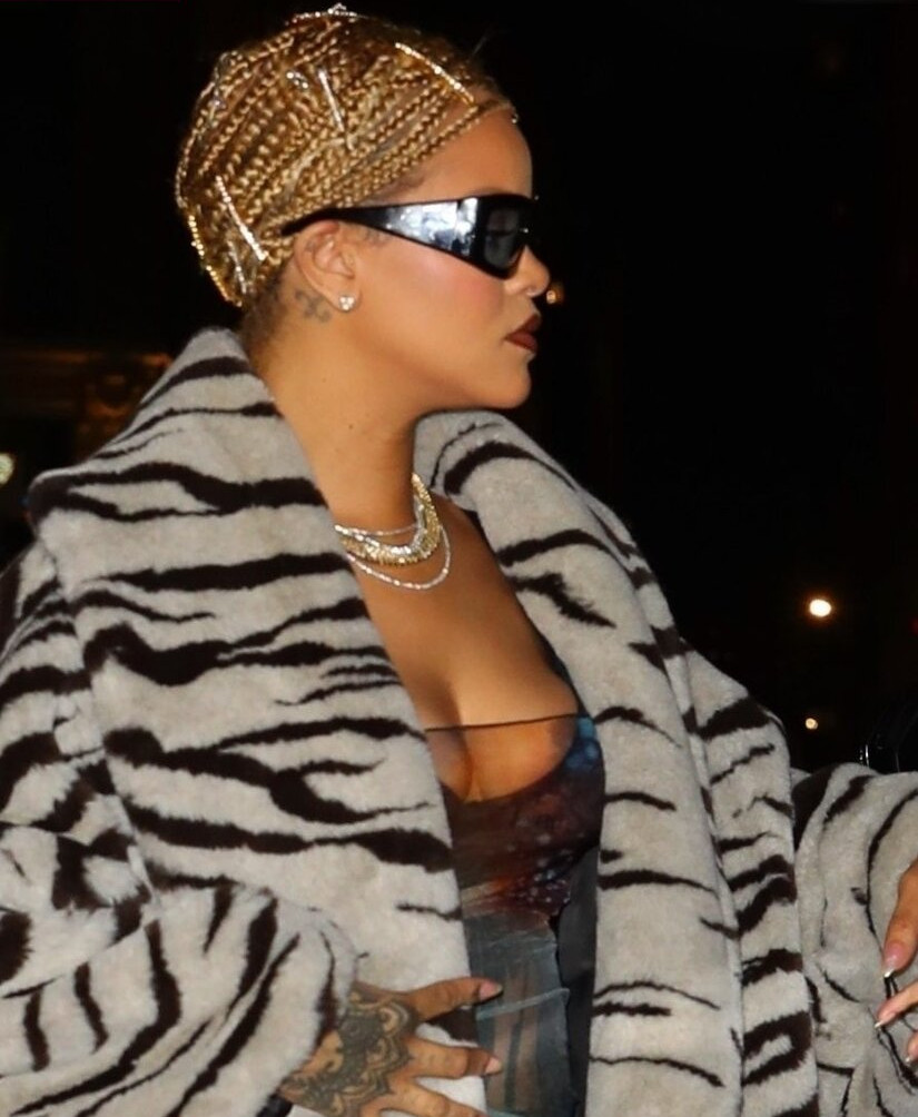 rihanna gallery photo #892