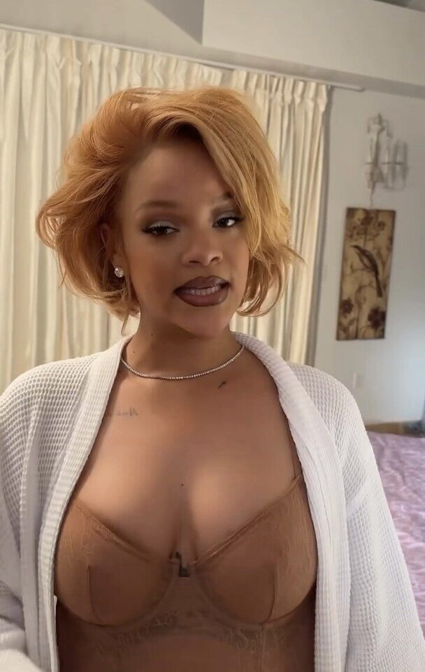 rihanna gallery photo #901