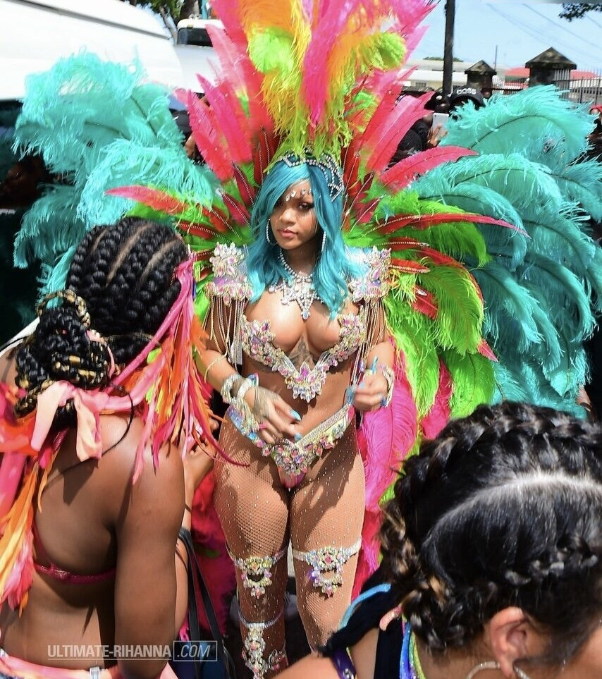 rihanna gallery photo #934