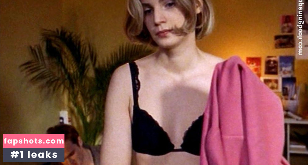 Rike Schmid gallery photo #13