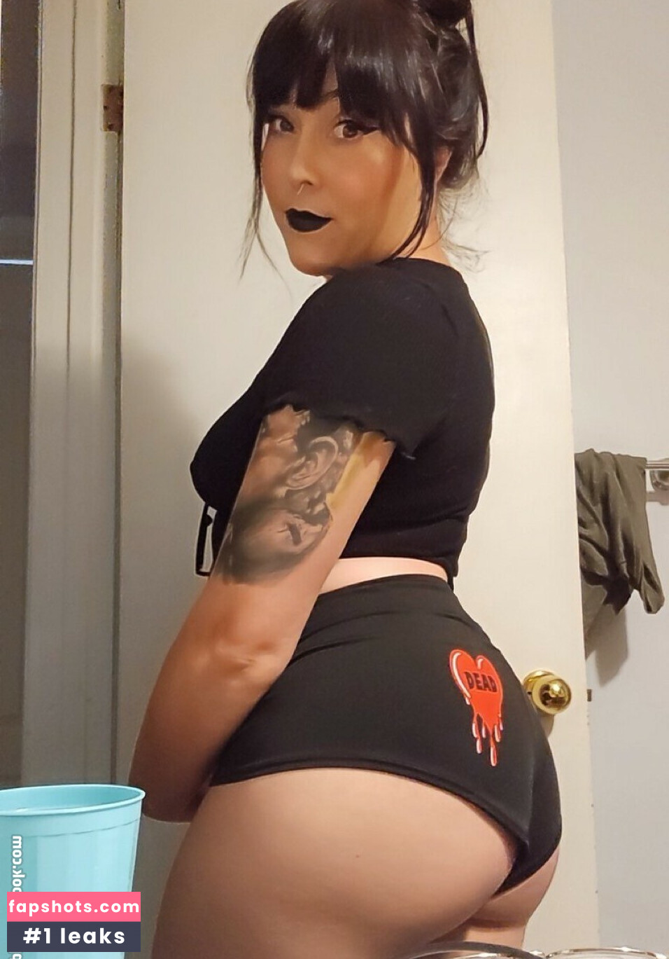 RikkiLeighh gallery photo #6