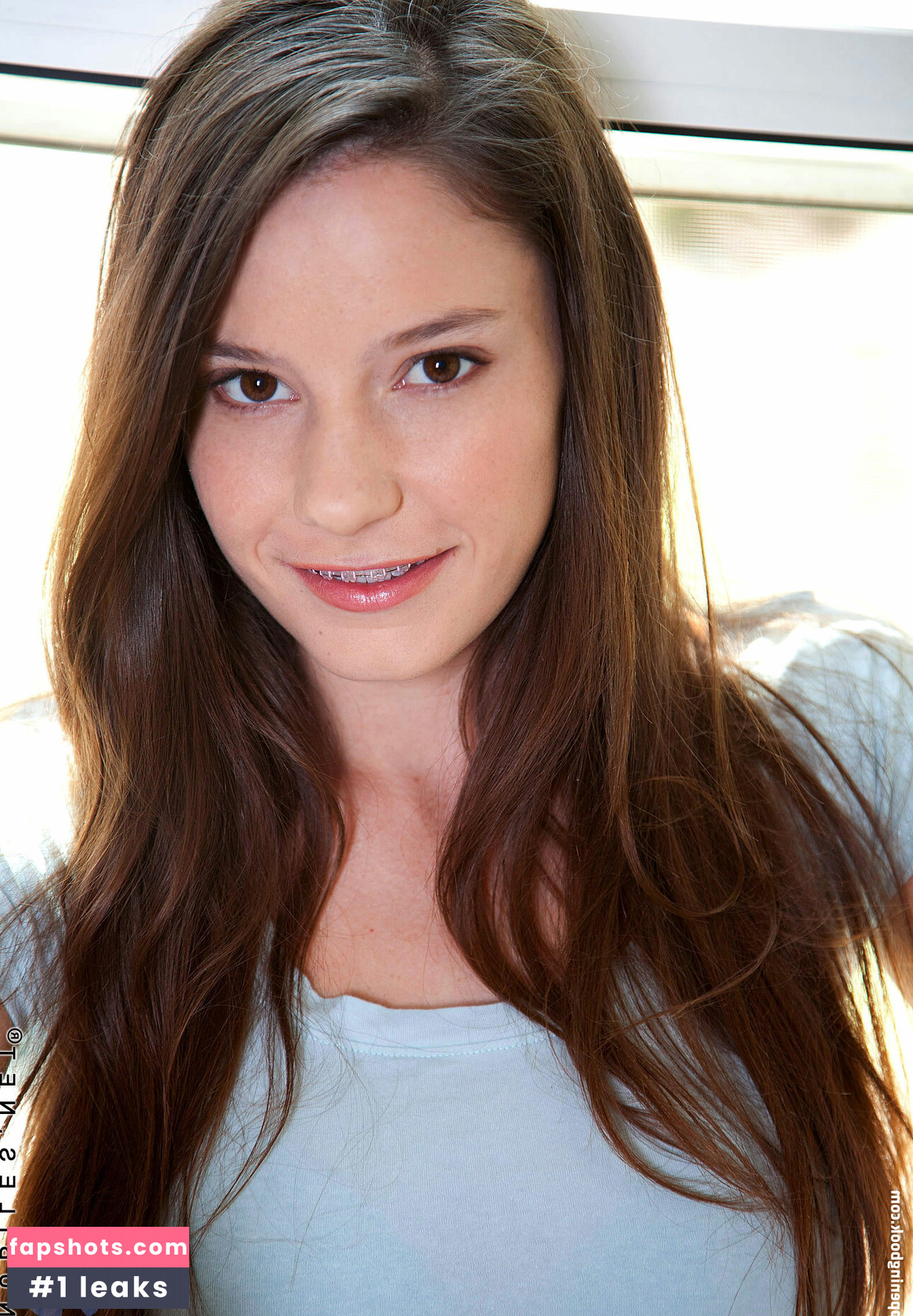 Rilee Marks gallery photo #19