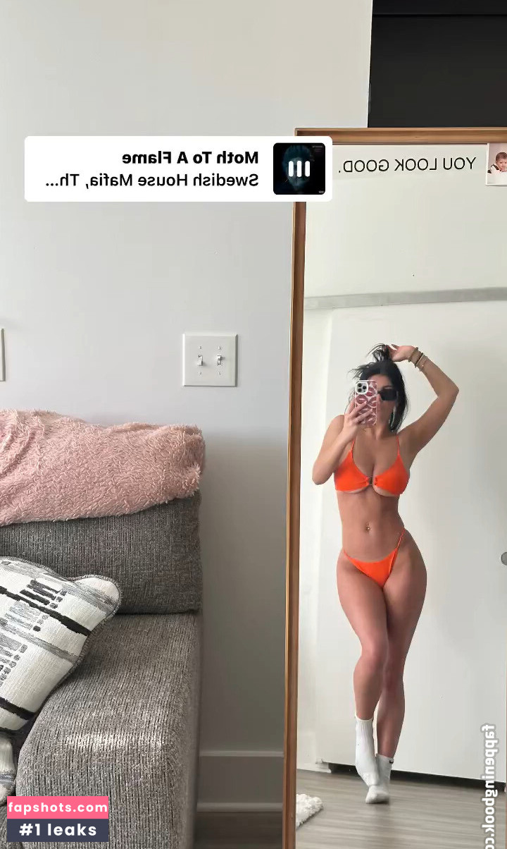 Riley L gallery photo #2