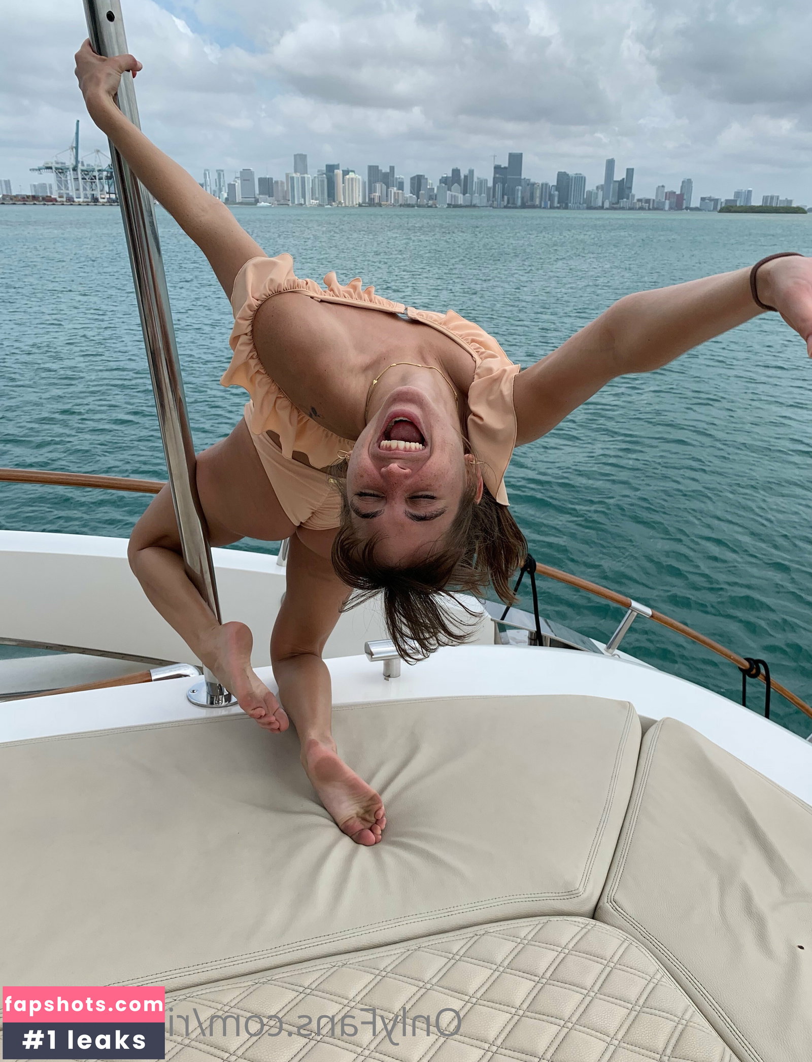 Riley Reid gallery photo #4278