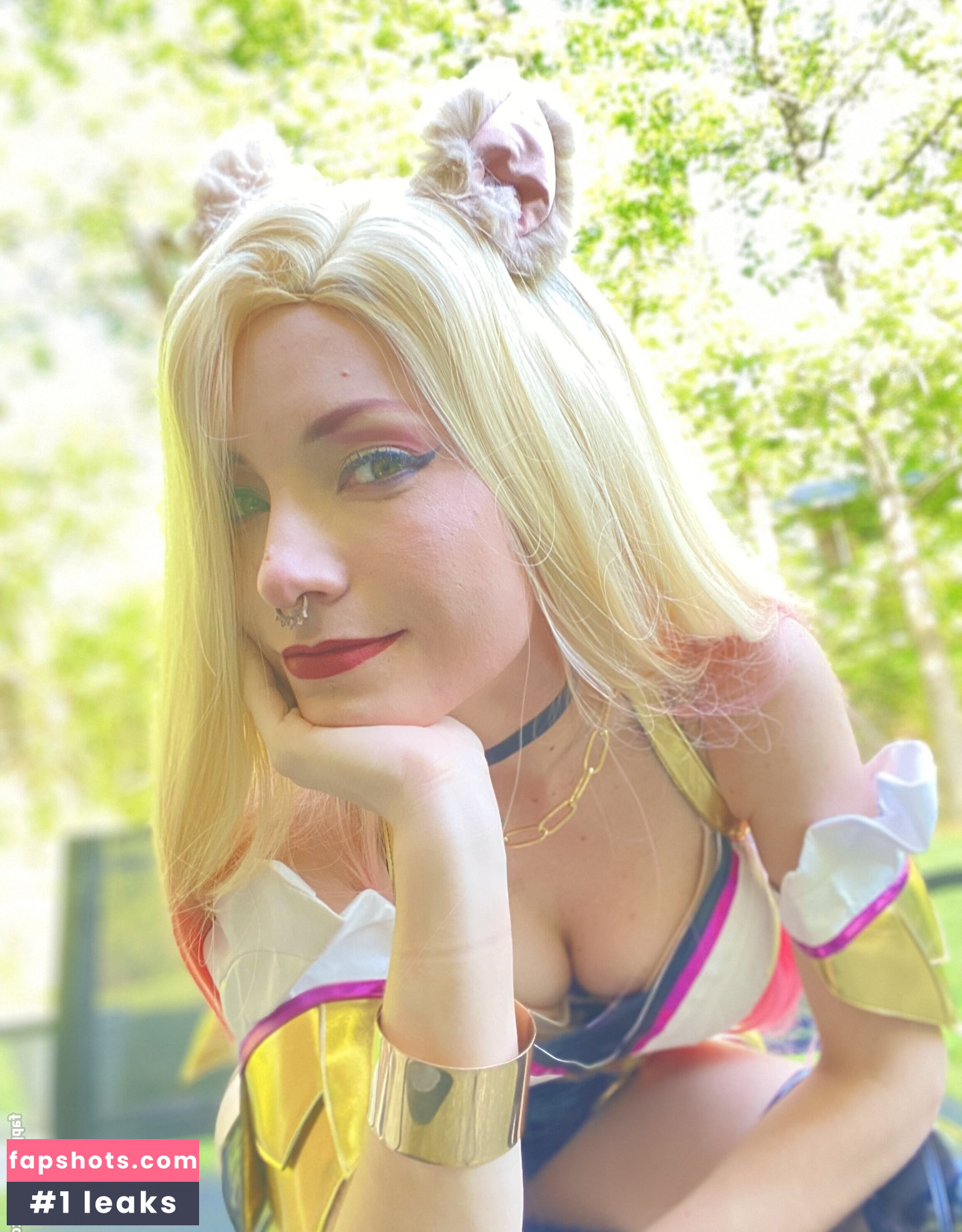 Riley Sinpai gallery photo #39