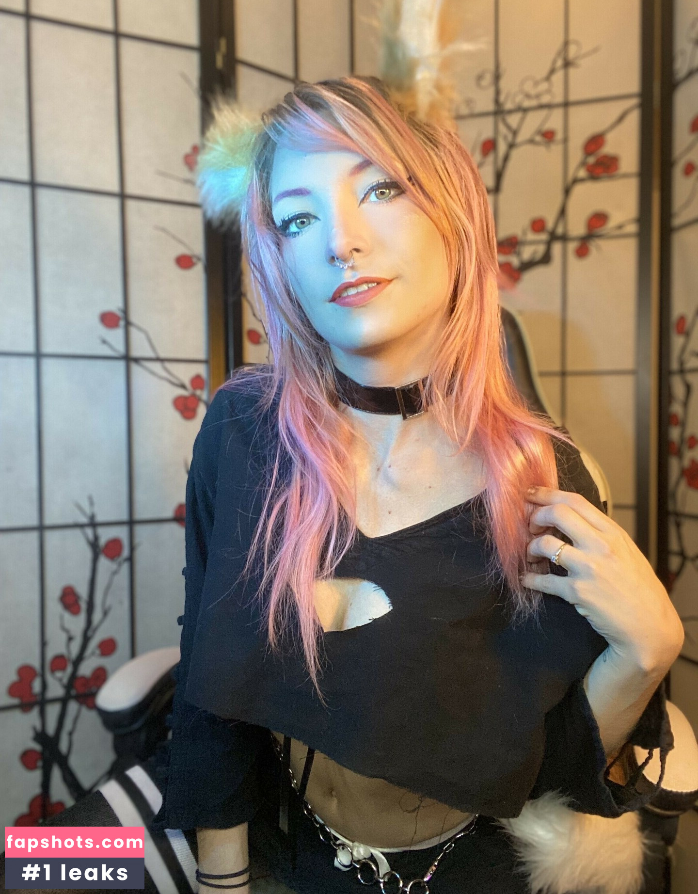 Riley Sinpai gallery photo #5