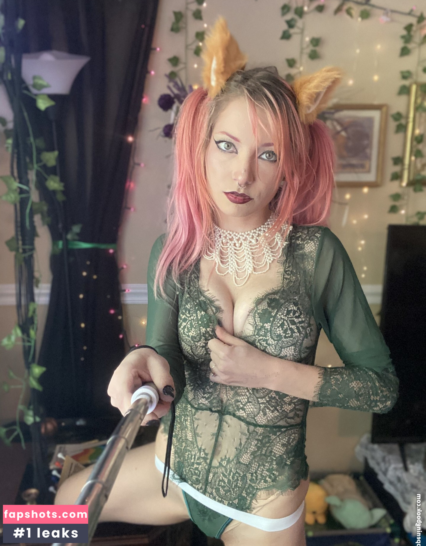 Riley Sinpai gallery photo #44