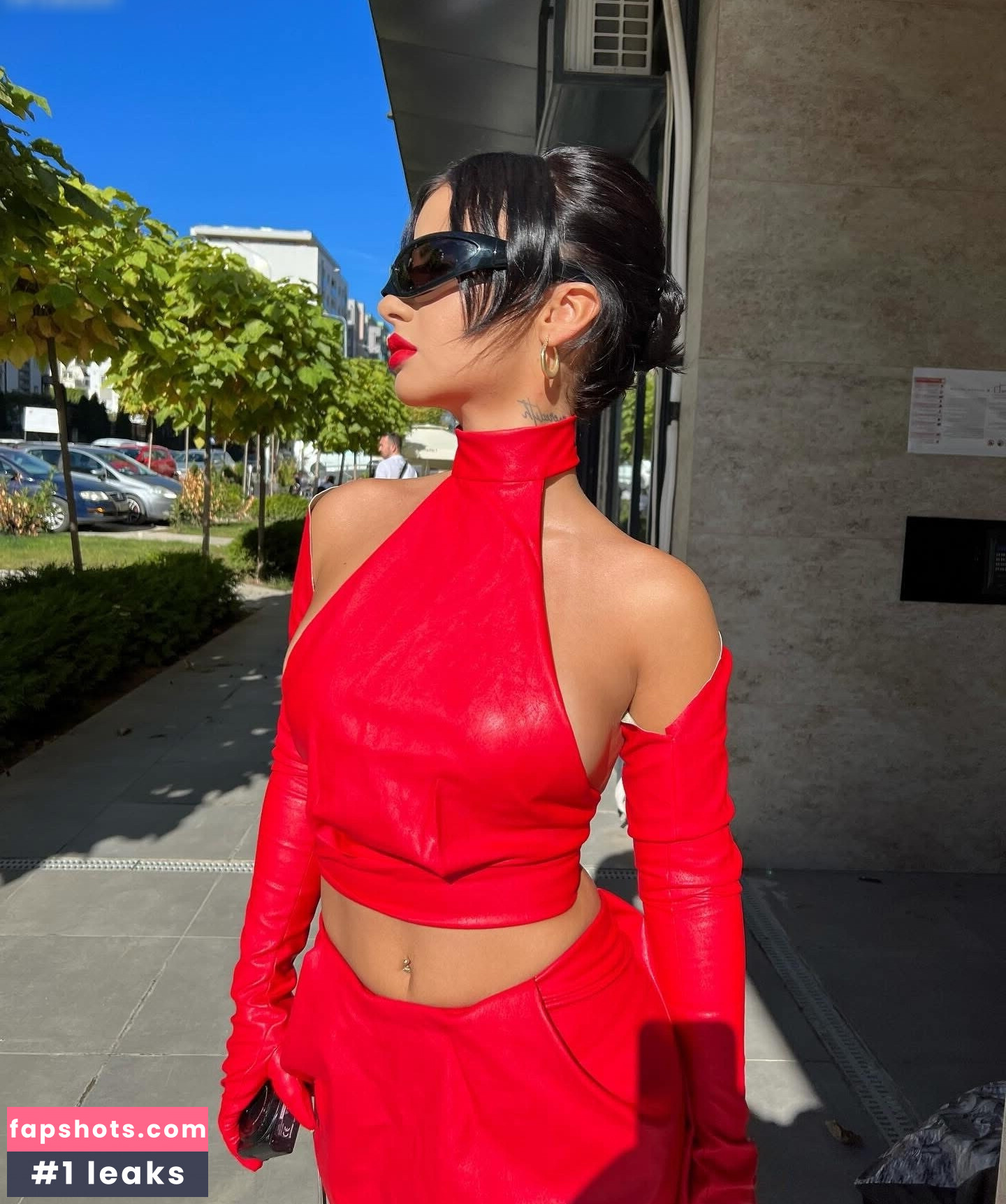 Rina Balaj gallery photo #15