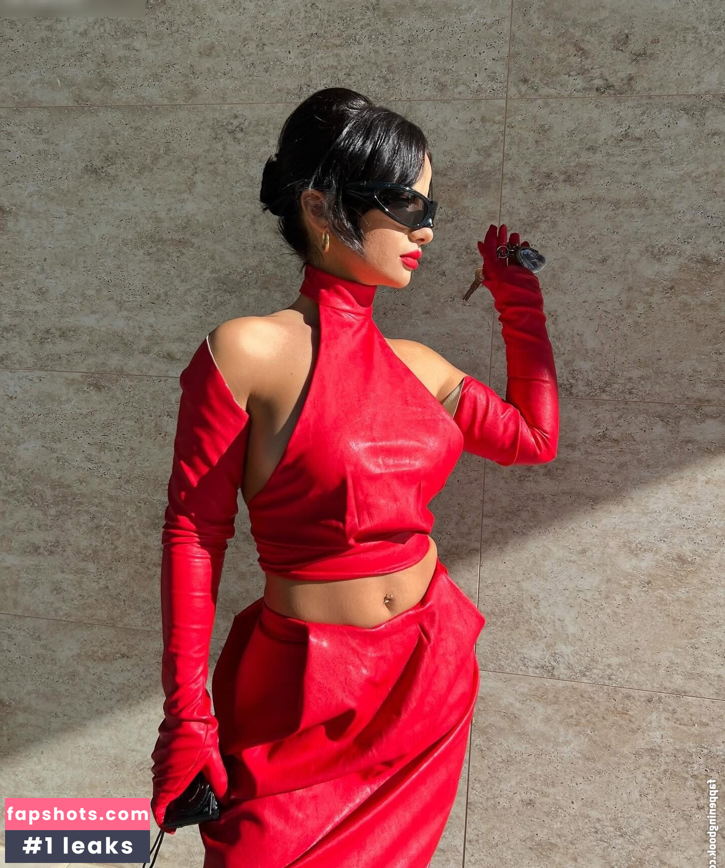 Rina Balaj gallery photo #7