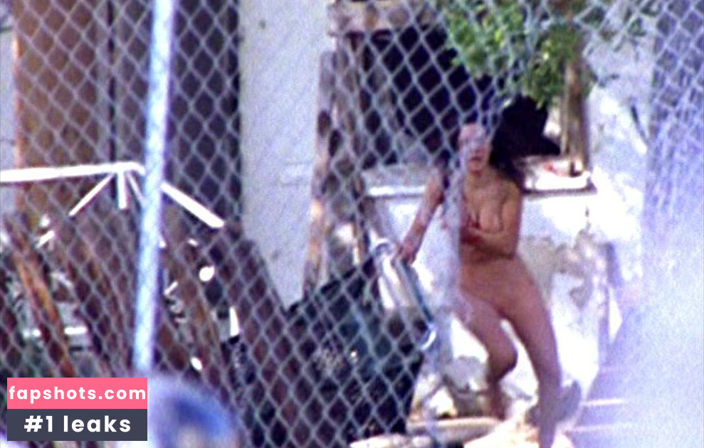 Rina Fernandez gallery photo #2