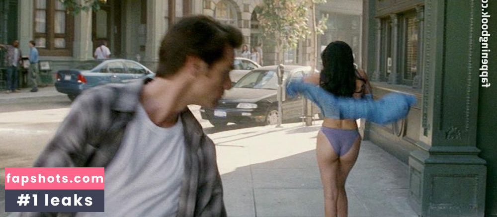 Rina Fernandez gallery photo #13