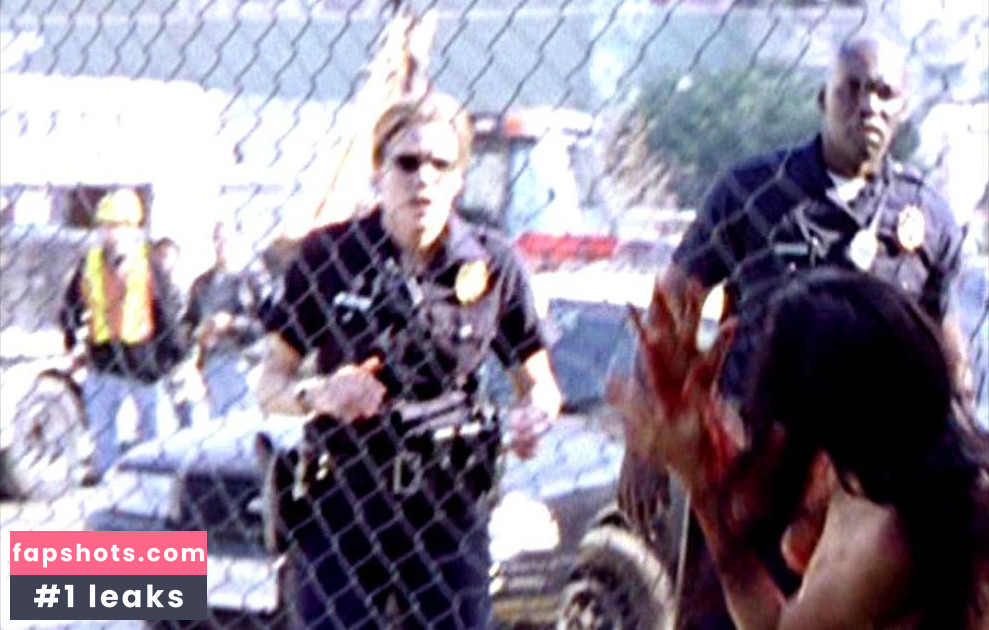 Rina Fernandez gallery photo #9