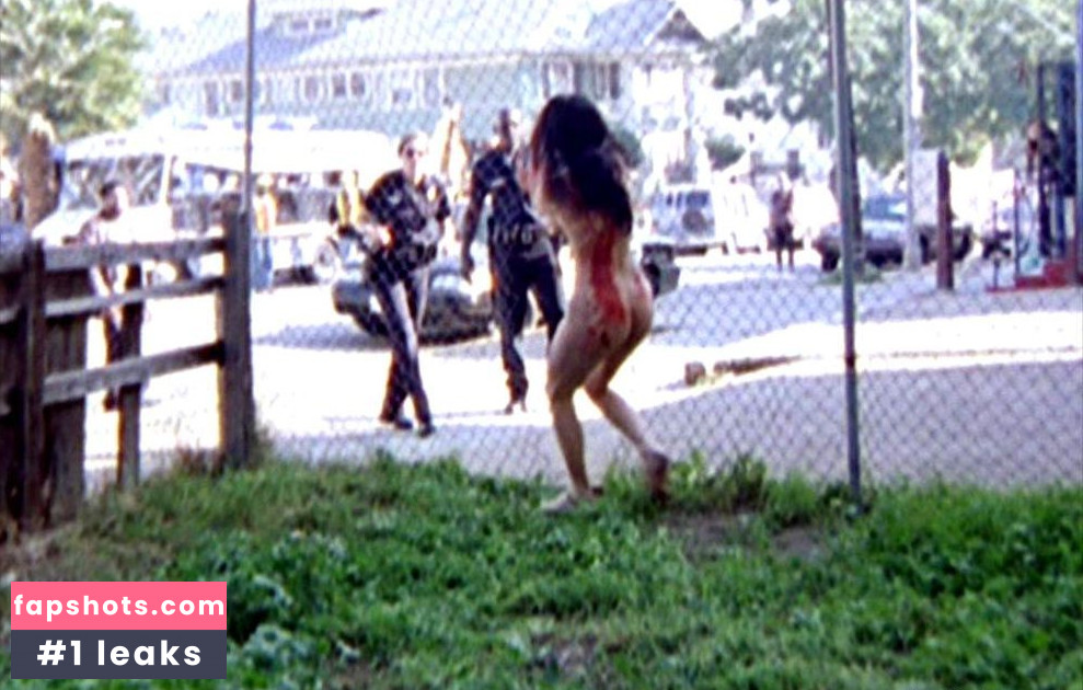 Rina Fernandez gallery photo #10