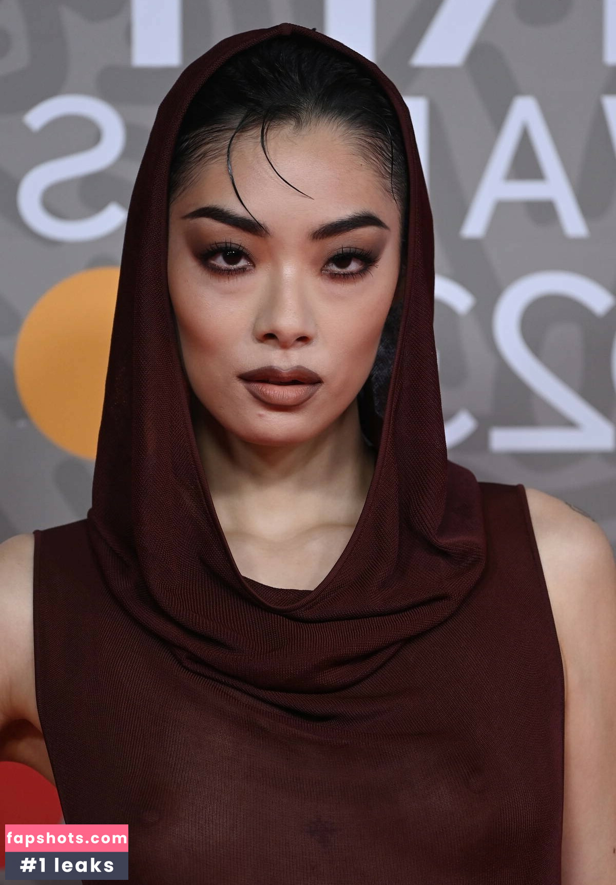 Rina Sawayama gallery photo #45