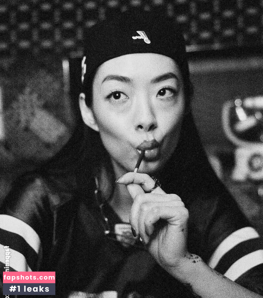 Rina Sawayama Nahé úniky fotek pouze od fanoušků #8 - Fapshots