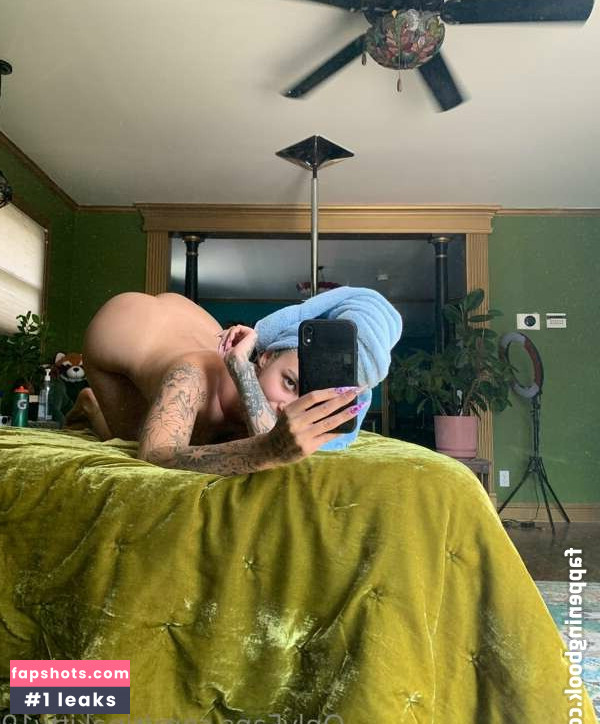 RinaKitty gallery photo #28