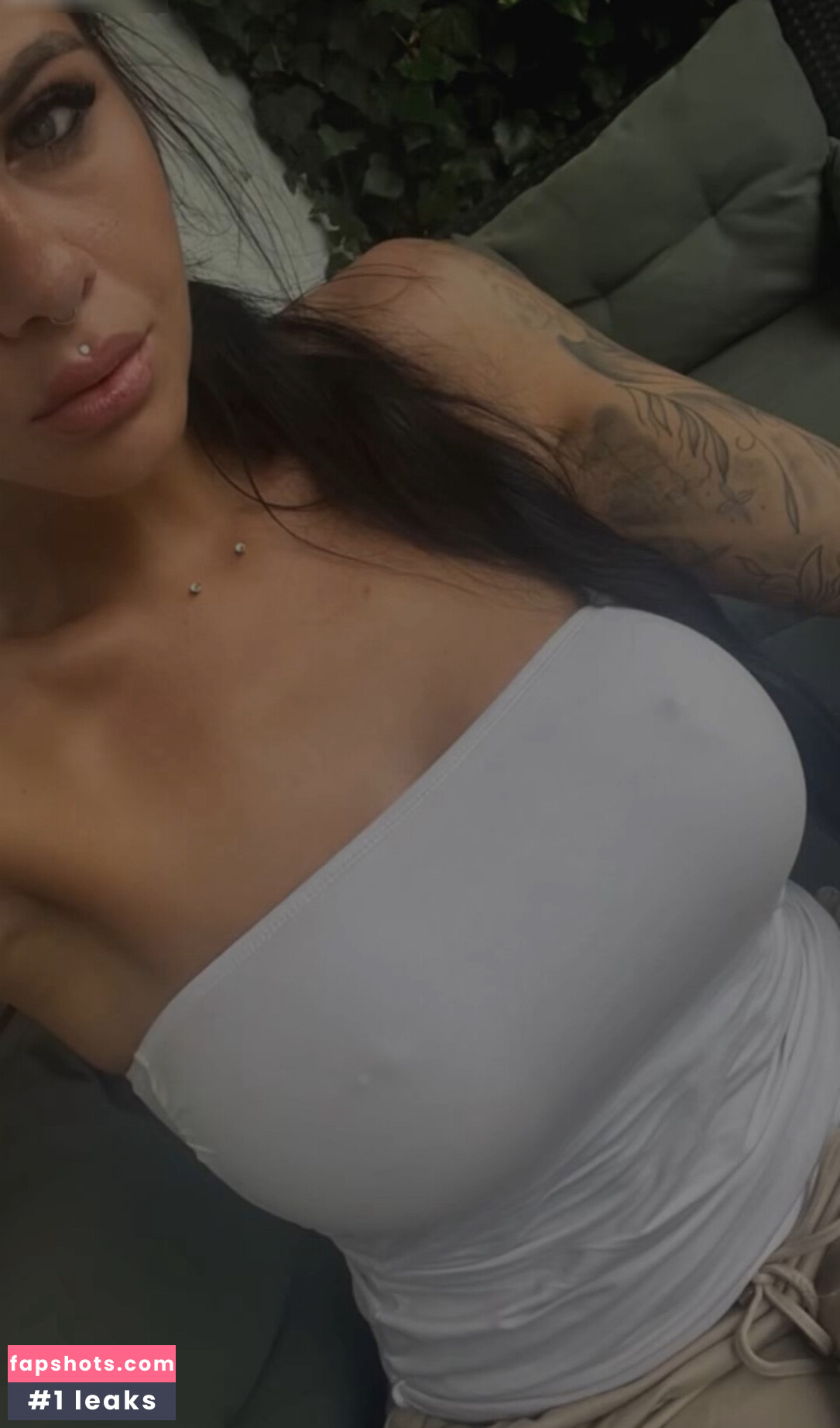 RinaWet gallery photo #12