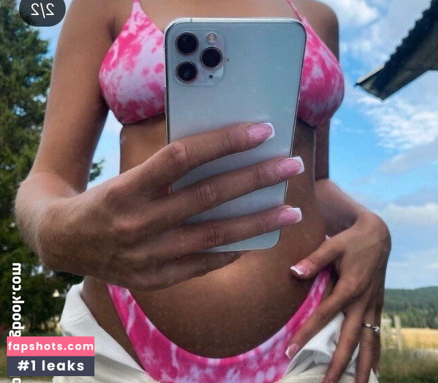 Rine Milane Nacktheit OnlyFans Fotos #5 - Fapshots