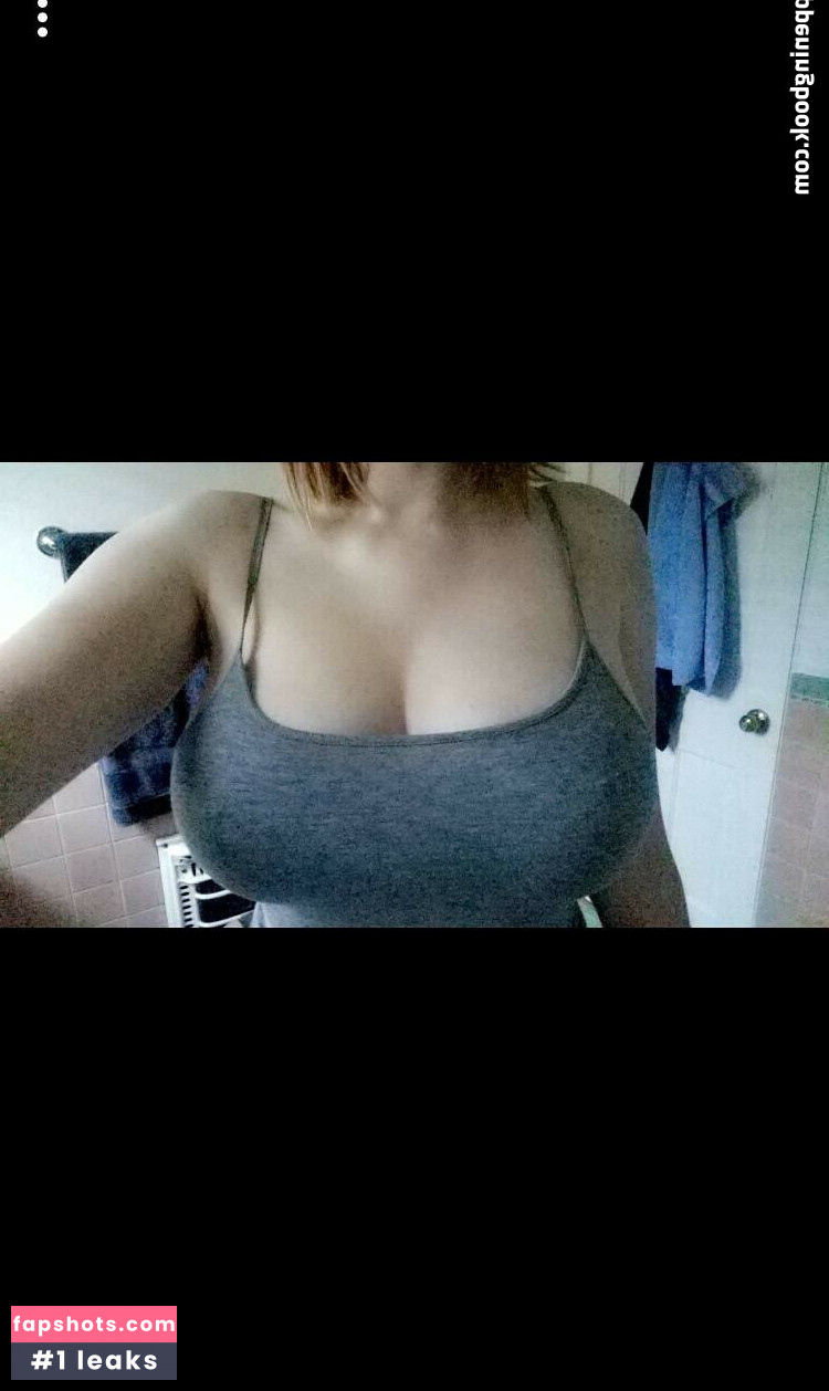 RipMika gallery photo #24