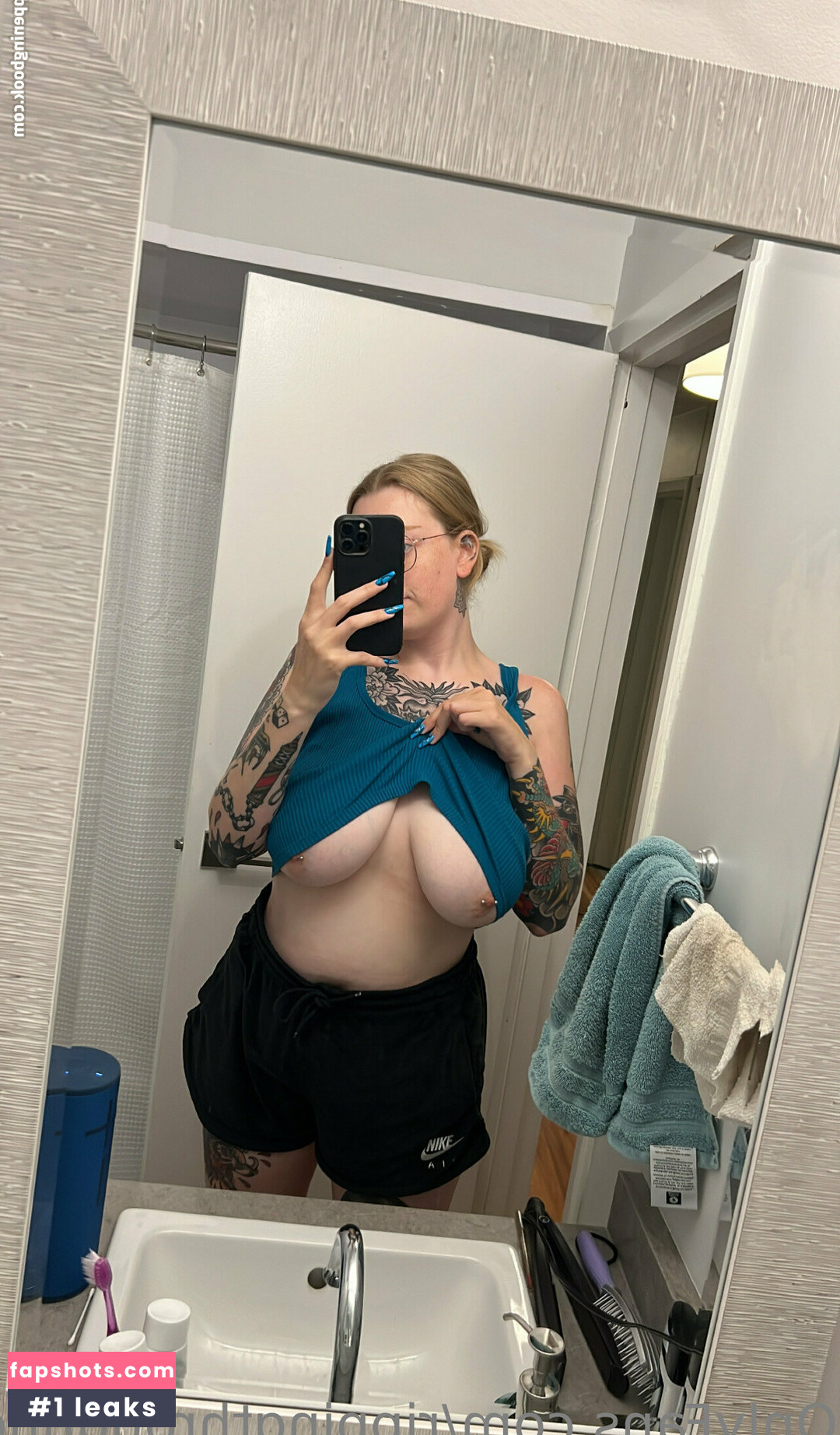 rippingthroughflesh gallery photo #20