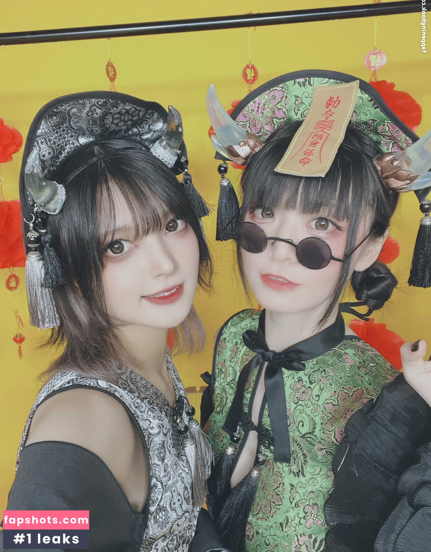 rirerere00 gallery photo #101