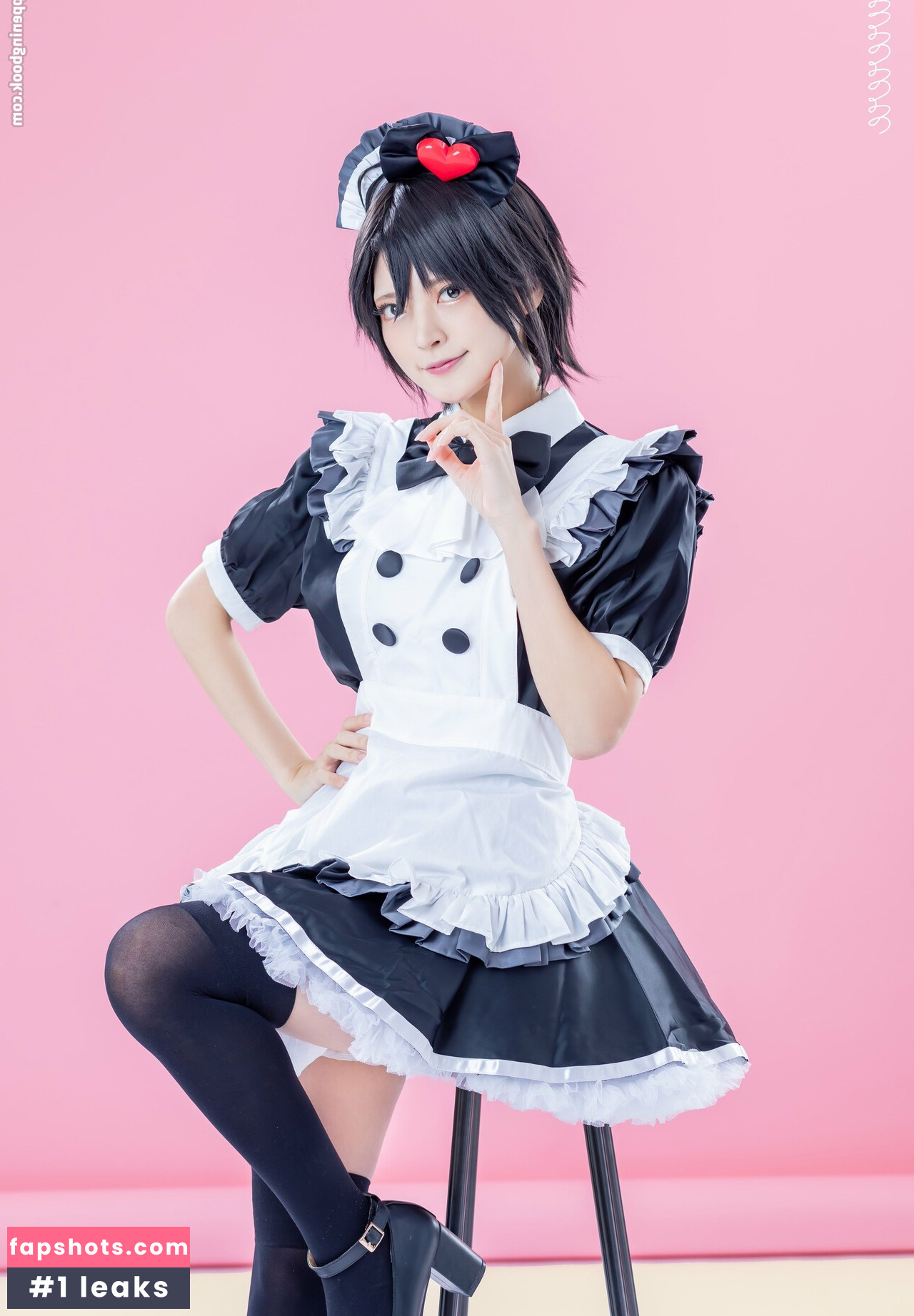 rirerere00 gallery photo #117